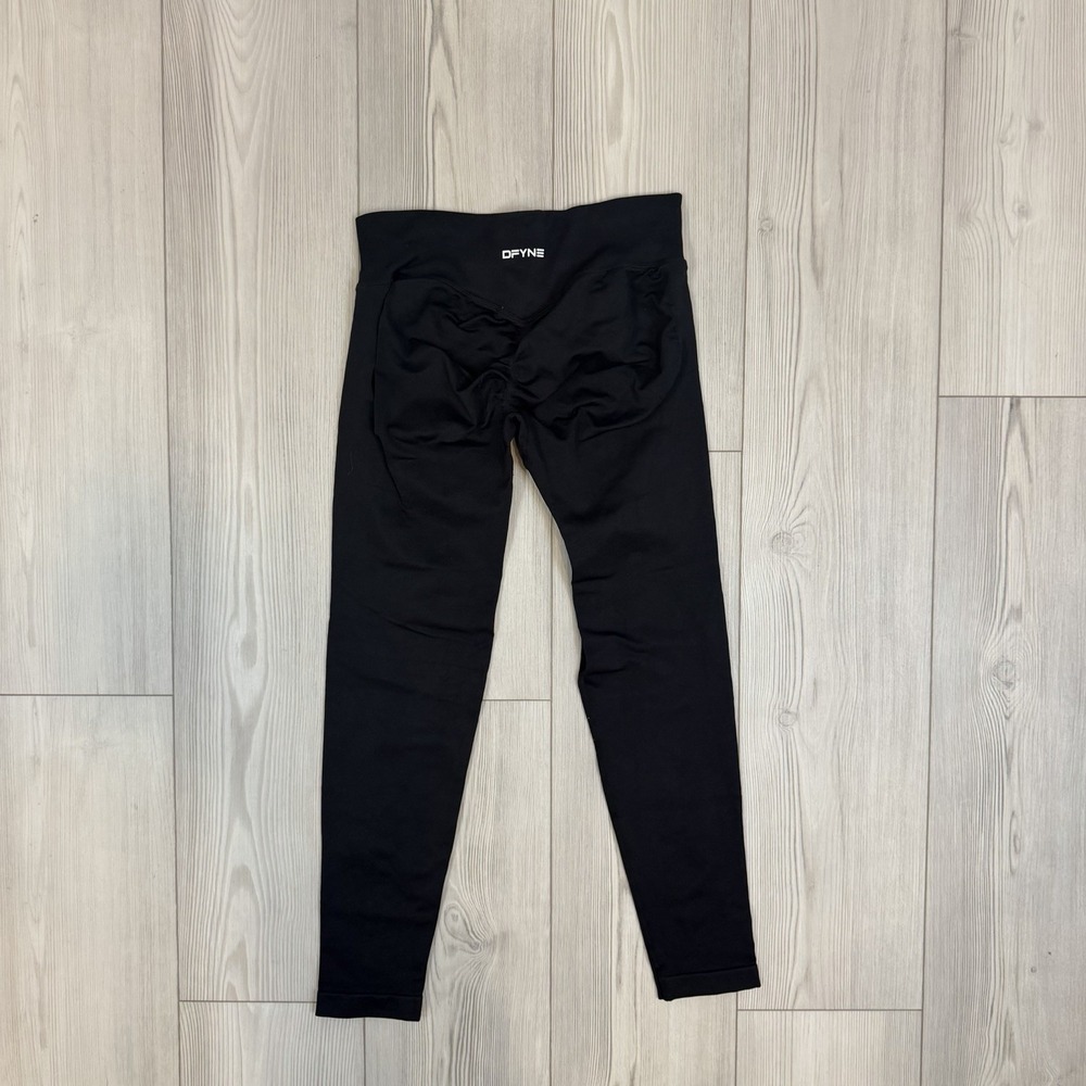 DFYNE Dynamic Seamless Leggings Black High Waisted Scrunch Butt Pants Medium ?